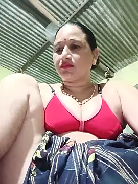 Snapshot of Haliya8 chatting on 06-14-26, 04:31 Haliya8 online show from 06-14-26, 04:31