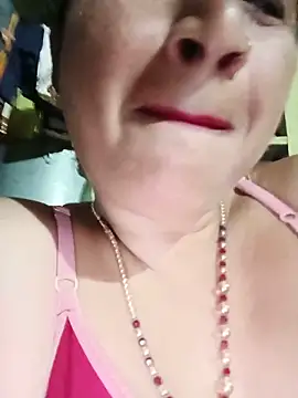Snapshot of Haliya8 chatting on 06-20-26, 04:32 Haliya8 online show from 06-20-26, 04:32