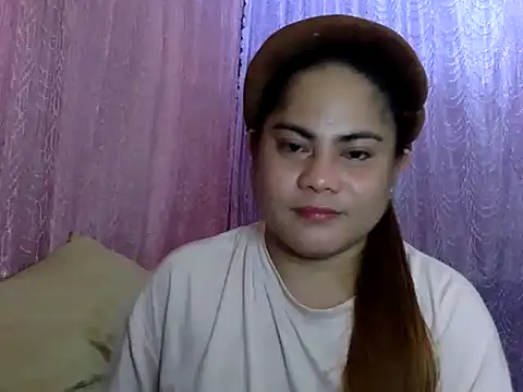 Lucy69-S online show from 05-13-26, 03:59
