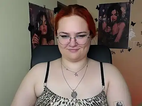 Snapshot of RinaRiii chatting on 07-08-26, 12:09 RinaRiii online show from 07-08-26, 12:09