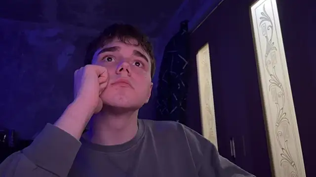 Saint Vlad  online show from 04-30-26, 06:03