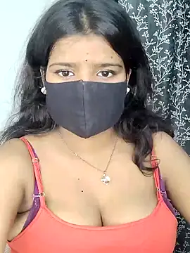 Snapshot of Axy1_1 chatting on 05-26-26, 04:58 Axy1 1 online show from 05-26-26, 04:58