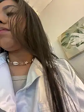 Dulcerouss   online show from 06-25-26, 10:53