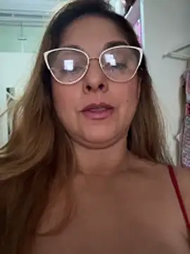Snapshot of Mariiii_morena chatting on 05-08-26, 11:04 Mariiii morena online show from 05-08-26, 11:04