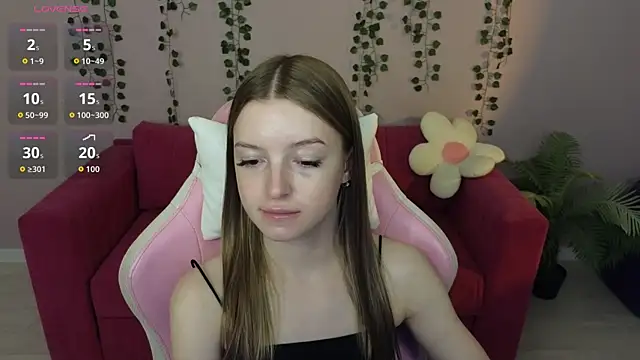 Eva Th0mpson online show from 07-13-26, 12:57