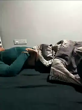 Slutybitchhh online show from 05-04-26, 04:47