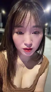 JJ8521 online show from 07-26-26, 03:52