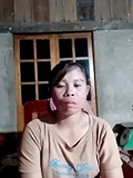 Snapshot of daisyy2 chatting on 07-28-26, 01:21 daisyy2 online show from 07-28-26, 01:21