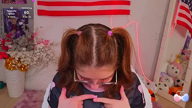 selenamils online show from 06-24-26, 07:07