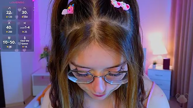 selenamils online show from 07-05-26, 04:19