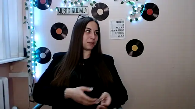 Cutie  Mia online show from 05-04-26, 11:28