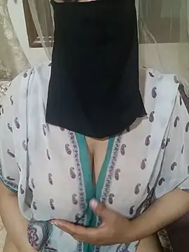 spicydalou3a online show from 06-04-26, 11:44