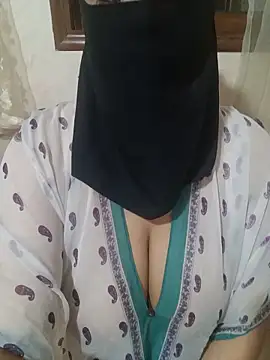 spicydalou3a online show from 06-07-26, 06:44