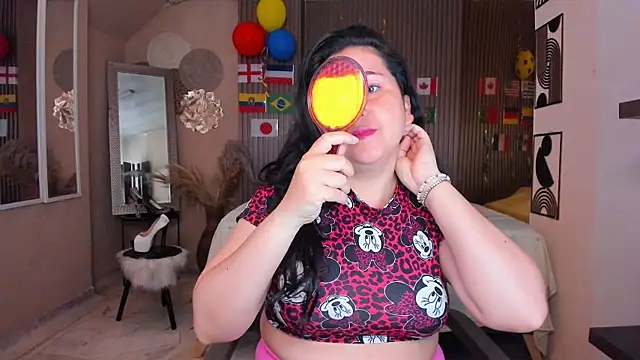 BBWLuxuryMuse online show from 06-25-26, 11:37