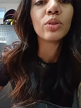 VeroJenkins  online show from 07-25-26, 12:47