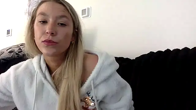 Misss alyssaaa online show from 05-06-26, 03:28