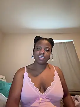 Snapshot of princesselizabeth chatting on 05-15-26, 09:33 princesselizabeth online show from 05-15-26, 09:33
