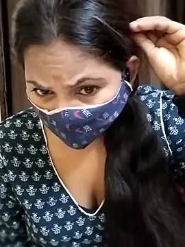 Snapshot of Roji_bha chatting on 05-09-26, 04:28 Roji bha online show from 05-09-26, 04:28