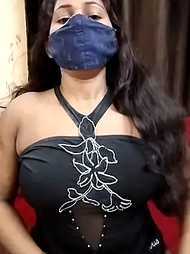 Snapshot of Roji_bha chatting on 06-07-26, 04:27 Roji bha online show from 06-07-26, 04:27