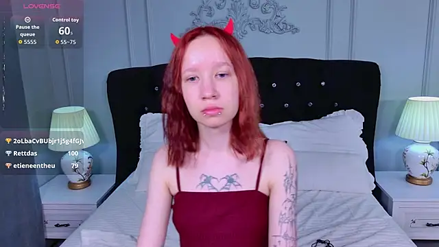 Mi Mi Mia online show from 05-19-26, 01:56