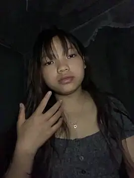 Snapshot of Cham-py chatting on 05-10-26, 12:16 Cham-py online show from 05-10-26, 12:16