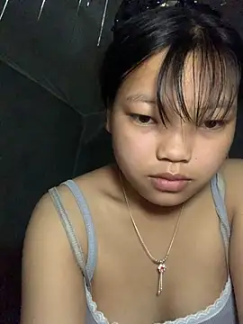Snapshot of Cham-py chatting on 05-14-26, 12:06 Cham-py online show from 05-14-26, 12:06
