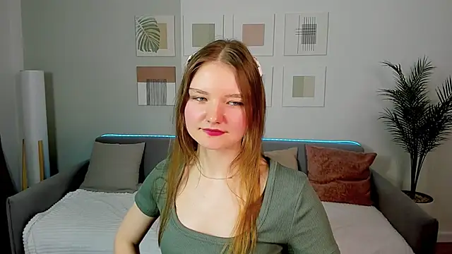 LookEva online show from 05-03-26, 08:09