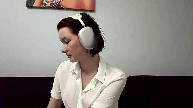 RiaFoxHi online show from 05-04-26, 06:04