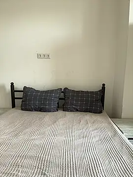 dark noir  online show from 07-23-26, 10:13