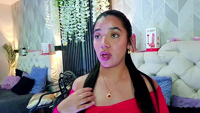 Snapshot of Zaira_bonny chatting on 06-11-26, 08:18 Zaira bonny online show from 06-11-26, 08:18