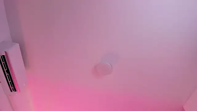AmaraLewis online show from 08-03-26, 01:05