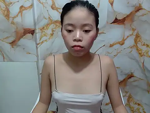Snapshot of Sweet_Sarah69 chatting on 07-04-26, 10:10 Sweet Sarah69 online show from 07-04-26, 10:10