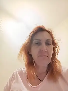 Snapshot of Bel_Nell chatting on 06-10-26, 05:39 Bel Nell online show from 06-10-26, 05:39