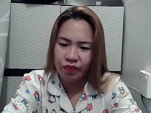 Snapshot of mecka20 chatting on 05-11-26, 02:01 mecka20 online show from 05-11-26, 02:01