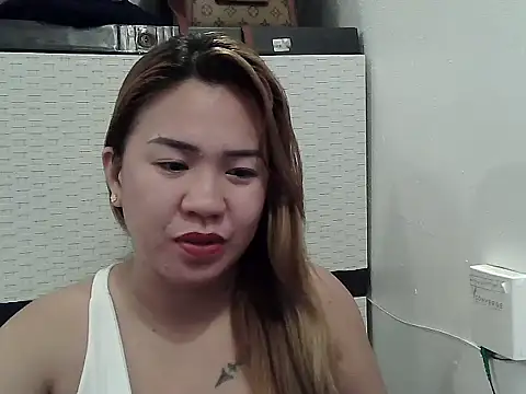 Snapshot of mecka20 chatting on 05-13-26, 10:38 mecka20 online show from 05-13-26, 10:38