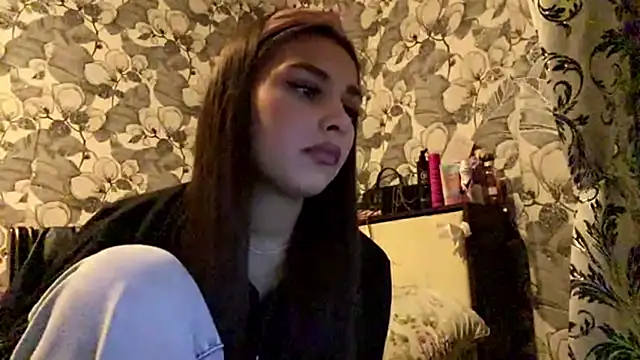 Ariel Jas online show from 05-07-26, 11:48