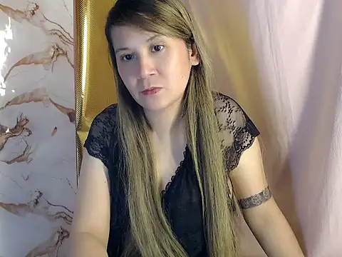 Cafe Lolla143 online show from 05-09-26, 01:33