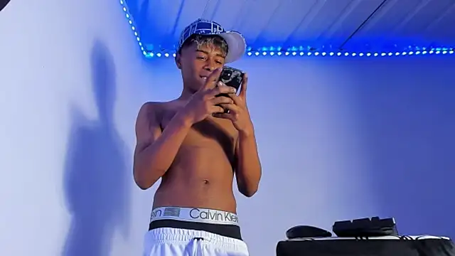 yoendris boy online show from 05-09-26, 03:56