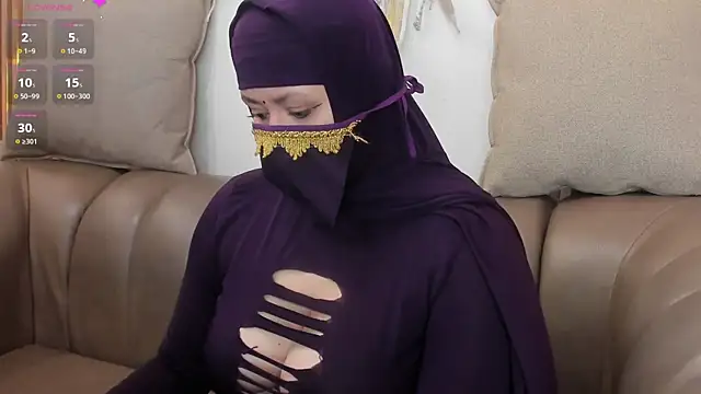 yasmin dina online show from 06-22-26, 12:24