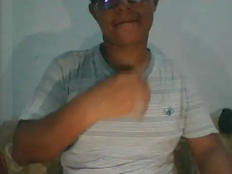 CazadorPanda51 online show from 05-04-26, 06:09