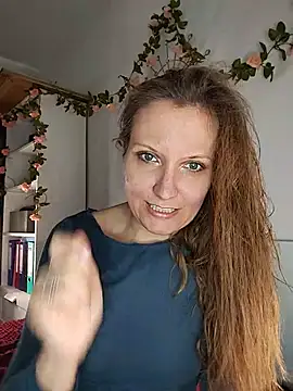 Snapshot of Candy_Cougar chatting on 05-13-26, 06:55 Candy Cougar online show from 05-13-26, 06:55