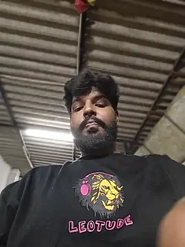 smallIdick 69 online show from 05-20-26, 04:24