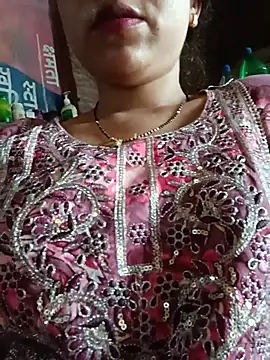 Snapshot of Life_Of_Diya chatting on 06-08-26, 02:23 Life Of Diya online show from 06-08-26, 02:23