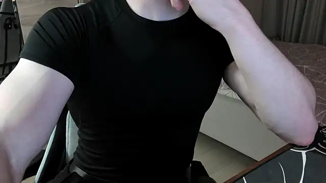 Snapshot of ArtemDL chatting on 05-30-26, 08:06 ArtemDL online show from 05-30-26, 08:06