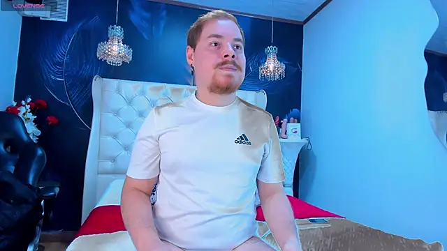GingerHott  online show from 05-07-26, 03:23