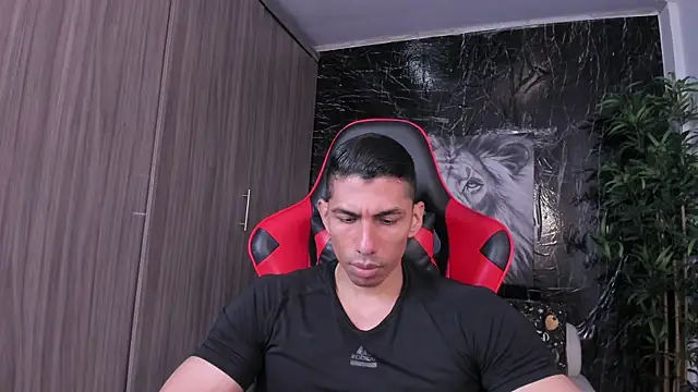 Erik castle online show from 06-20-26, 03:26