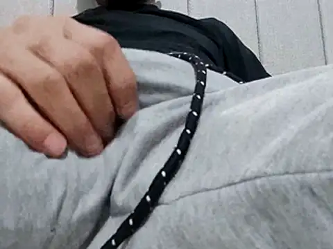 hickimse  online show from 07-14-26, 06:13