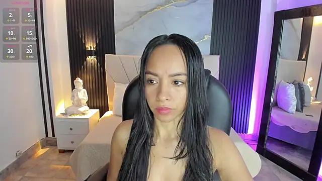 Selene-Diior online show from 07-05-26, 10:11