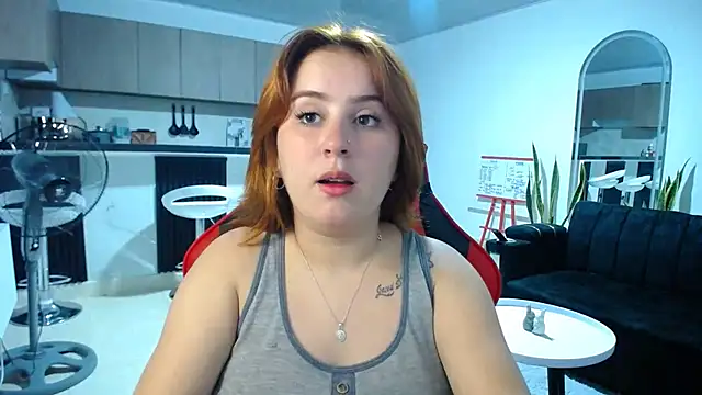 Snapshot of sweet_bella_29 chatting on 06-30-26, 03:40 sweet bella 29 online show from 06-30-26, 03:40