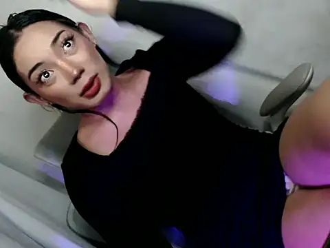 Snapshot of vanessa_gandler69 chatting on 06-18-26, 03:05 vanessa gandler69 online show from 06-18-26, 03:05